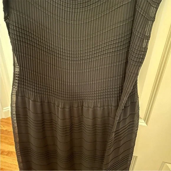 The Row Tanya Plisse Dress - Picture 9 of 9